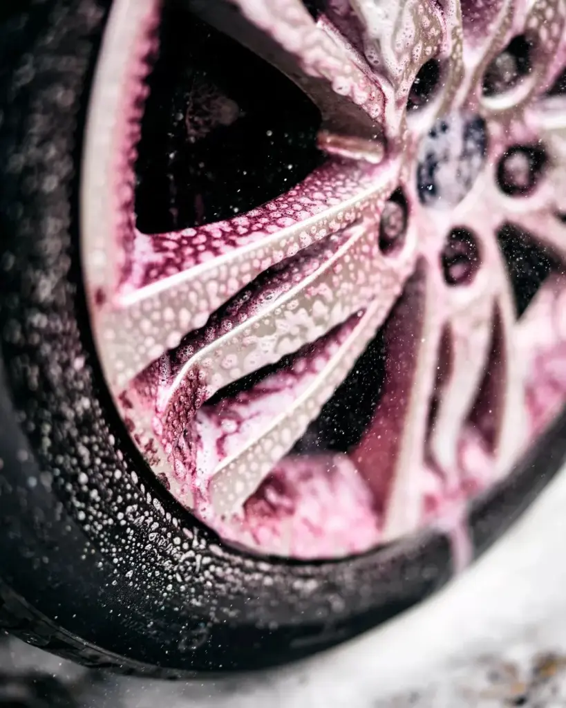 Yum Wheels 500ml 3.webp