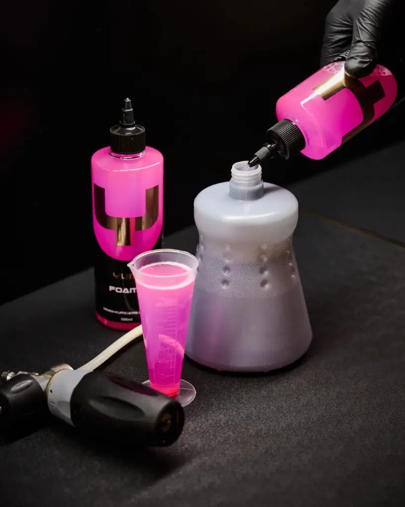 Yum Foam Plus 500ml 3.webp
