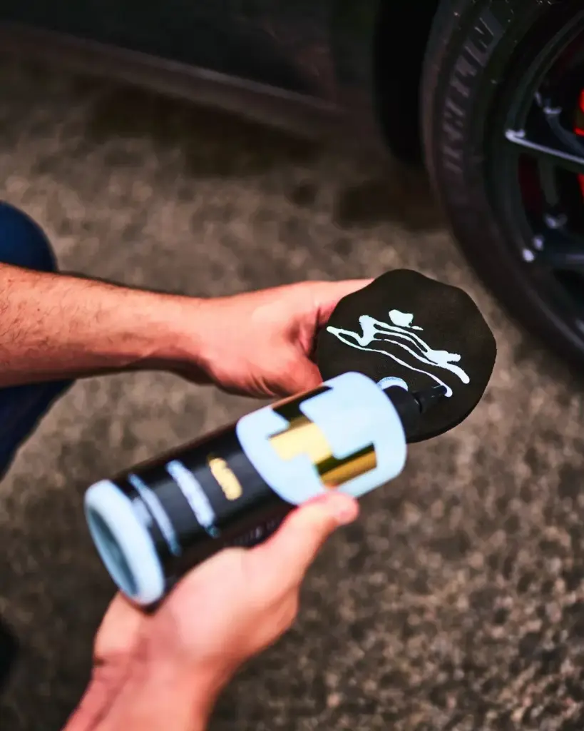 Yum Hex Grip Tyre Applicator 3.webp